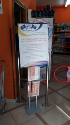 Raccolta alimentare per il Rotary Day